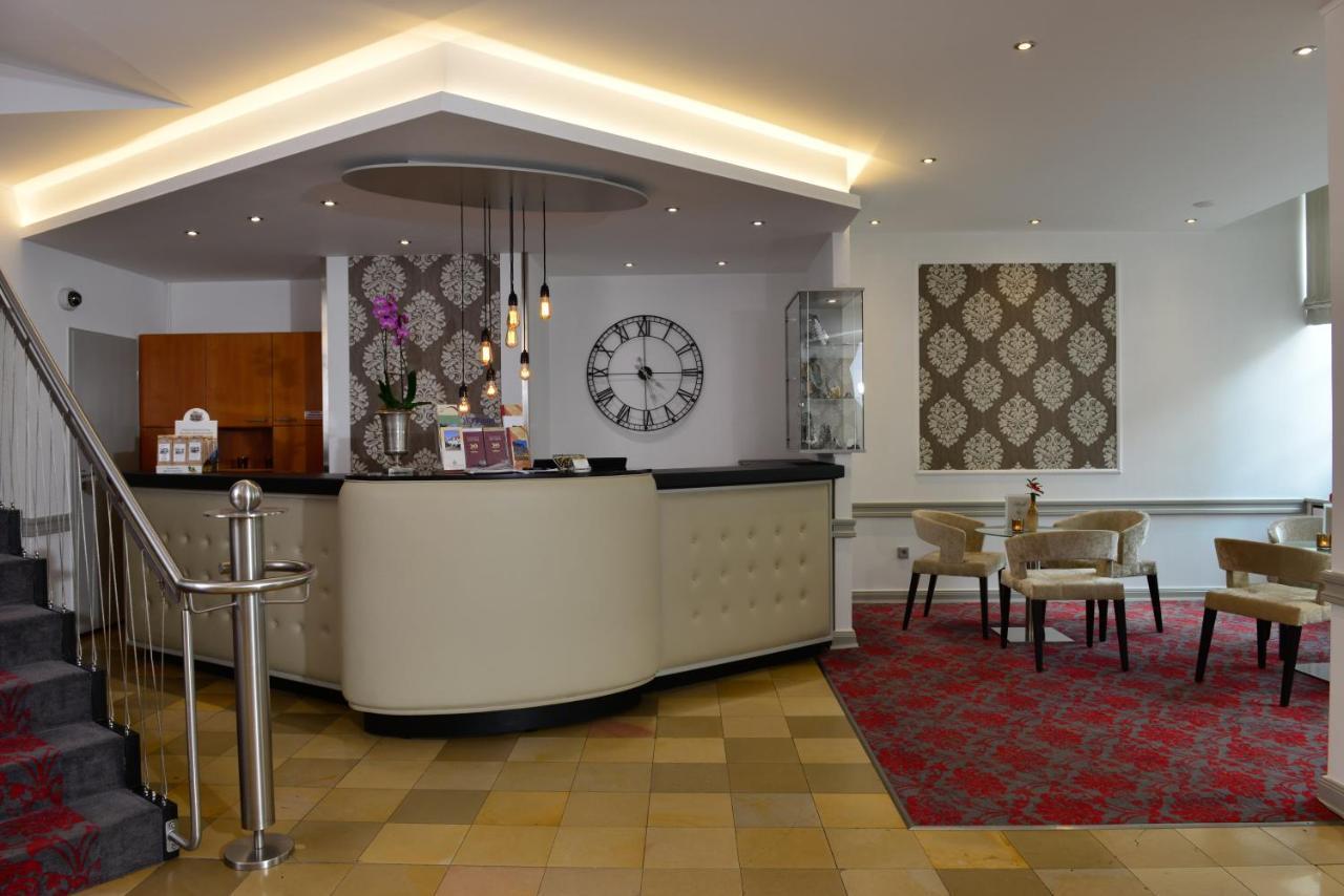Celler Hof Hotel Exterior photo