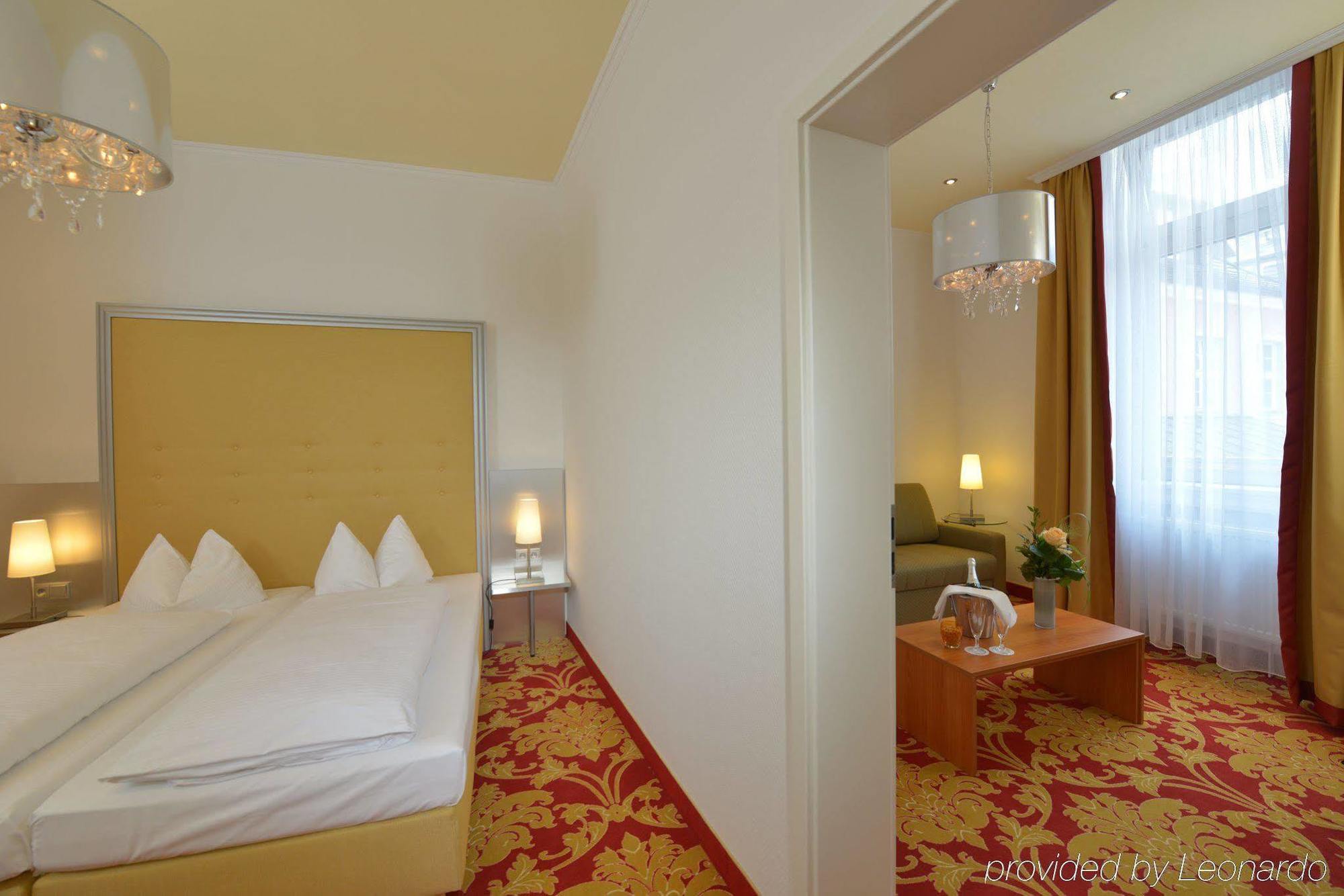 Celler Hof Hotel Exterior photo
