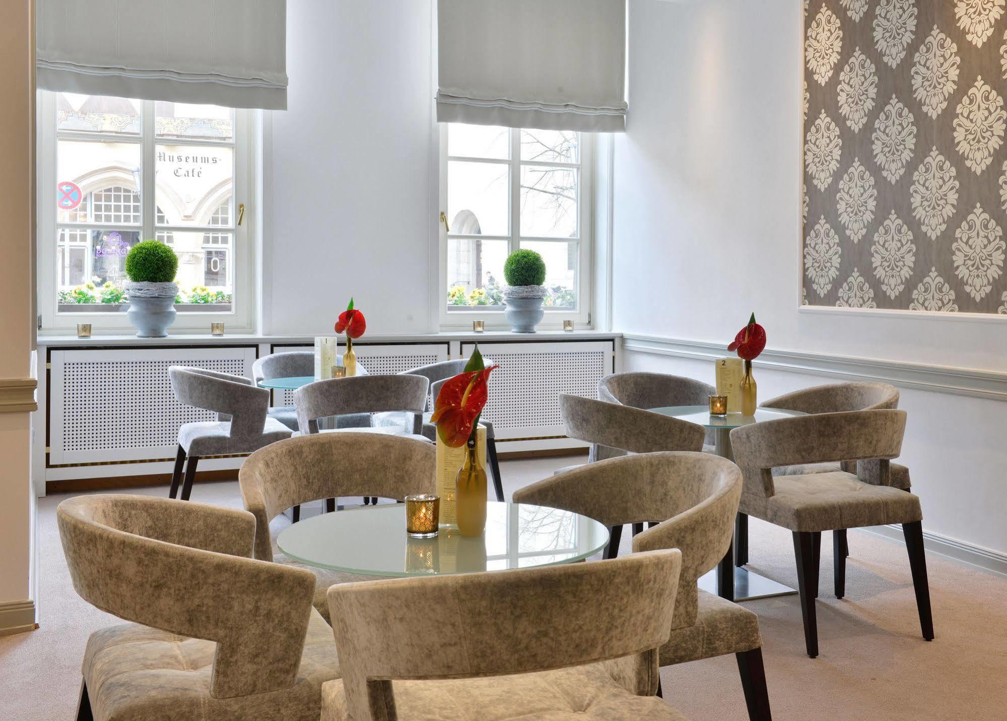 Celler Hof Hotel Exterior photo
